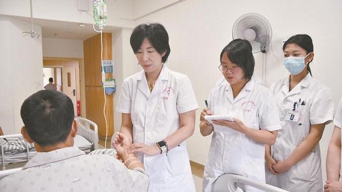 深讀｜十年改革路，“慢郎中”如何變成“排頭兵”？