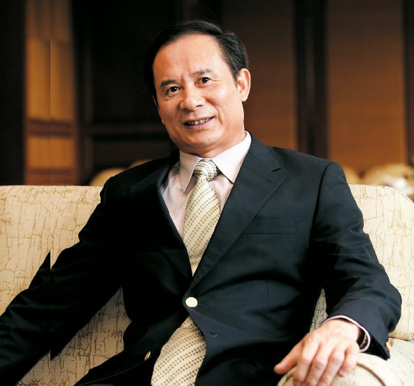全國政協(xié)委員、星河灣董事長黃文仔有此一說，稱調(diào)控房價要從調(diào)控地價開始