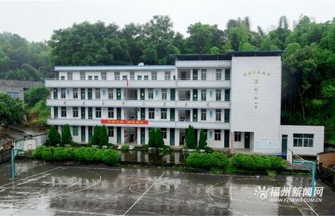曾記否？那消失于海角的“潮水班”