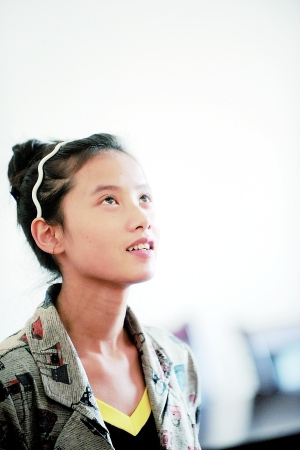 15歲少女父母早亡獨立供養(yǎng)弟妹獲資助陷離鄉(xiāng)糾結
