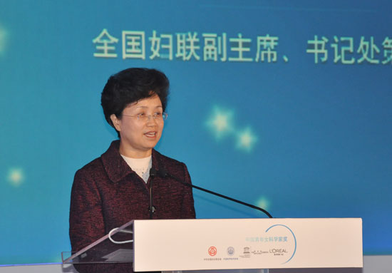 全國(guó)婦聯(lián)副主席、書記處第一書記宋秀巖（人民網(wǎng)記者閆妍攝）