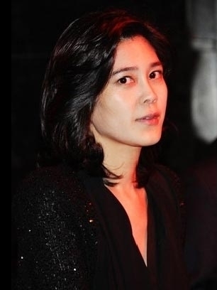 李富真(Lee Boo-Jin)，41歲新羅酒店(Hotel Shilla)，總裁兼首席執(zhí)行官韓國