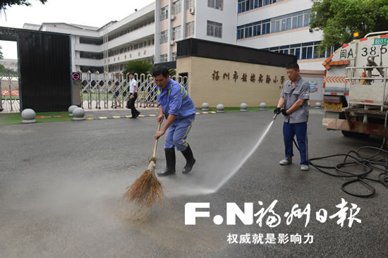 臺風(fēng)“鲇魚”遠(yuǎn)去　福州市絕大部分學(xué)?；謴?fù)上課